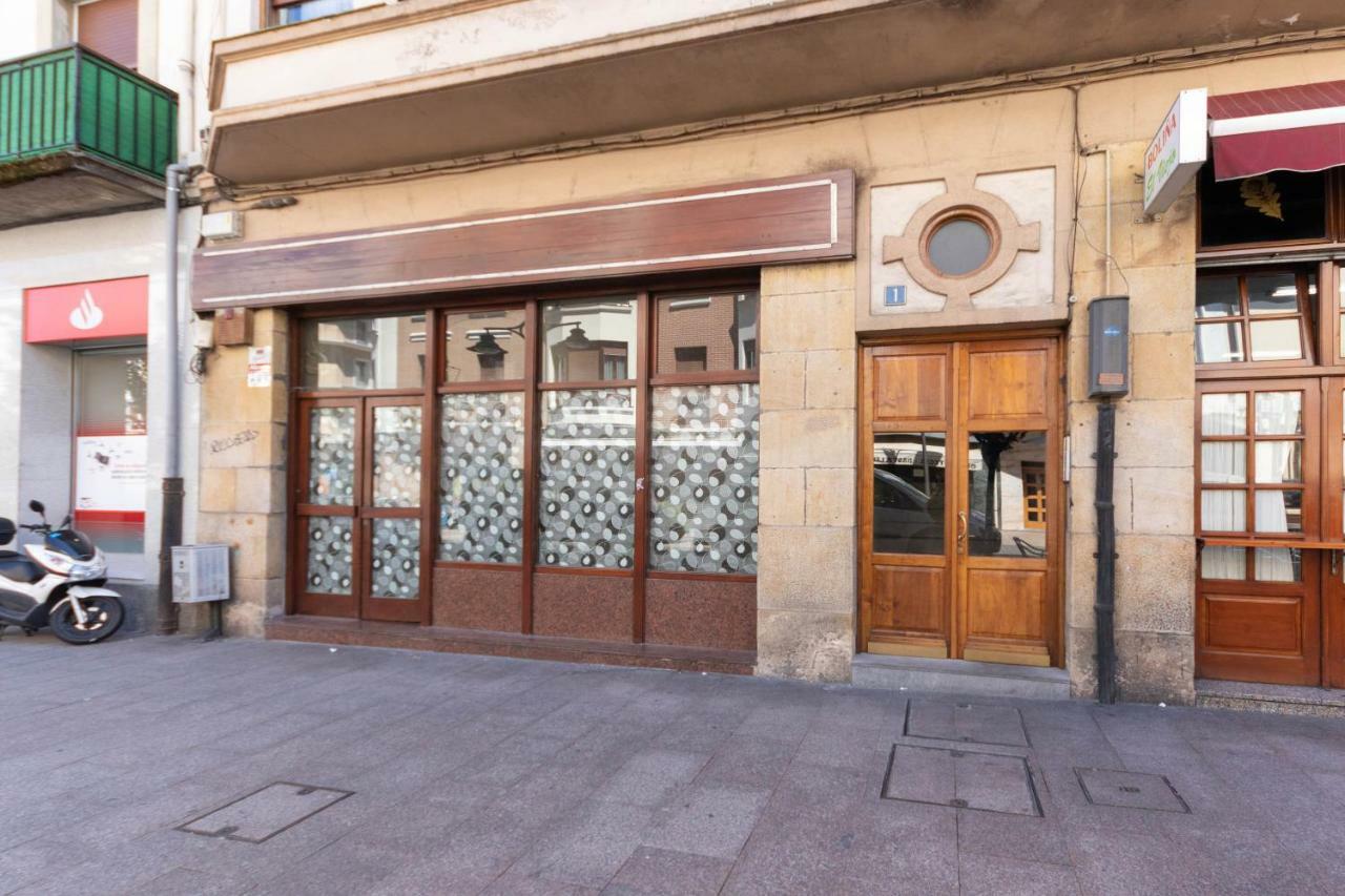 Gernika By Aston Rentals Luaran gambar